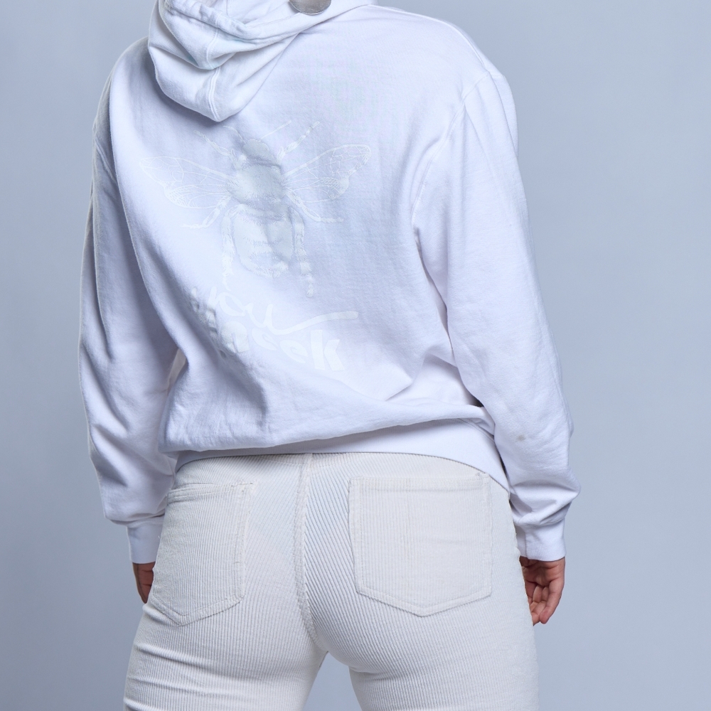 |HĂS| Snow White Hoodie - Picture 3 of 8